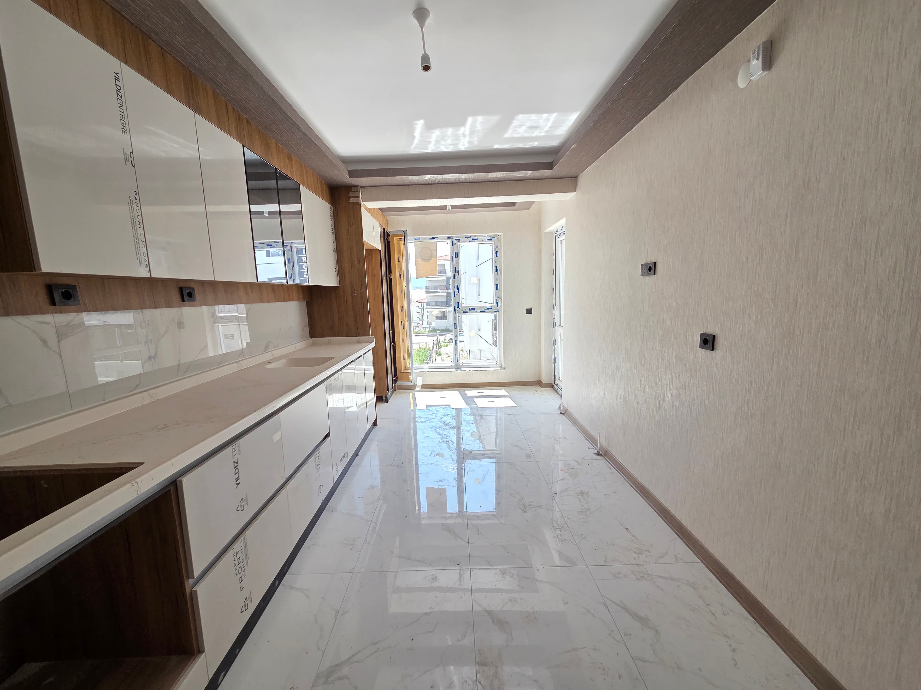 YENİKENT FEVZİ ÇAKMAK'TA 3+1 LÜX YÜKSEK KREDİ İMKANIYLA SIFIR KAÇIRILMAYACAK DAİRE