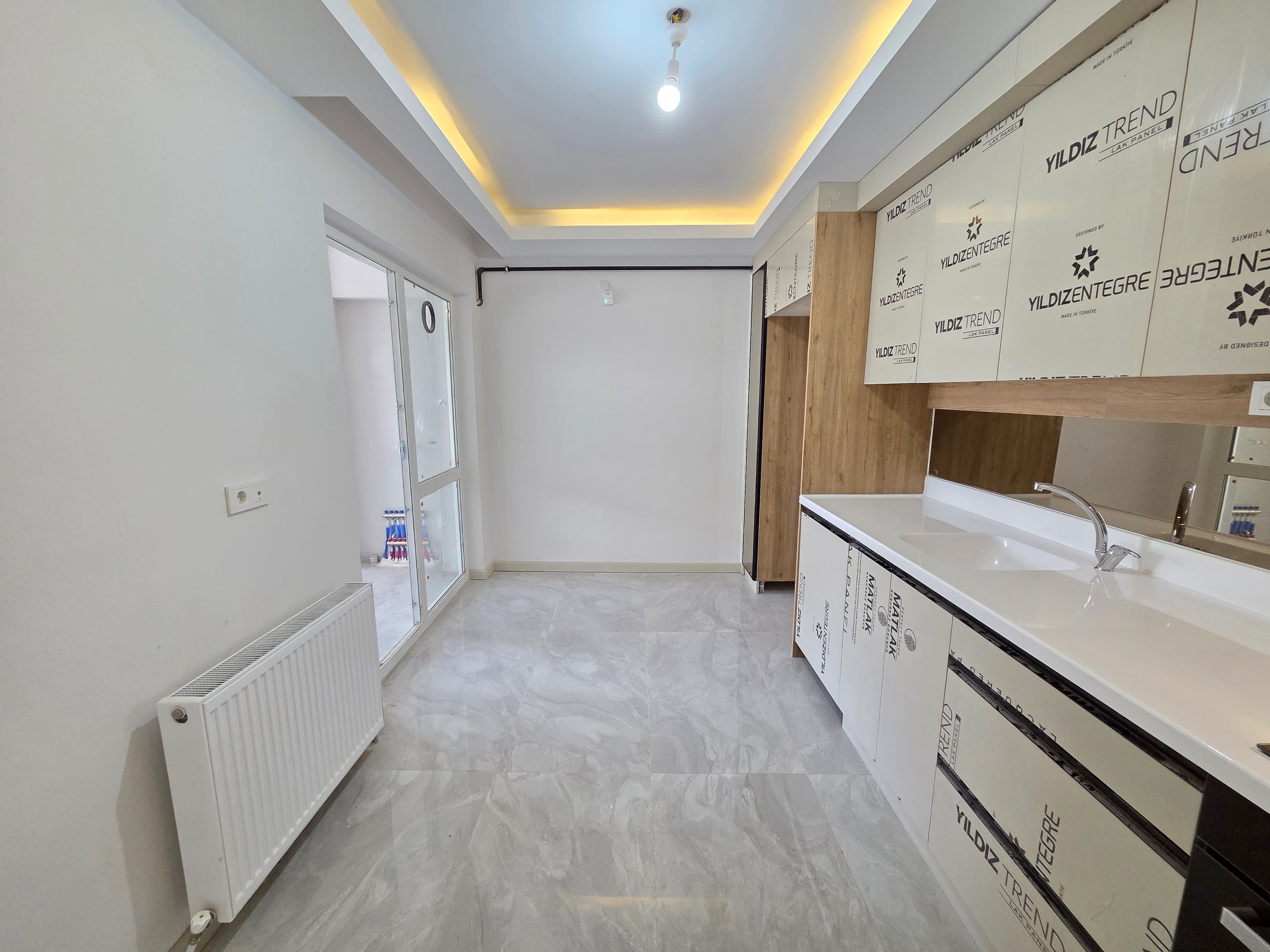 YENİKENT FEVZİ ÇAKMAK'TA 2.200.000 TL KREDİ İMKANIYLA 3+1 MÜKEMMEL SIFIR DAİRE